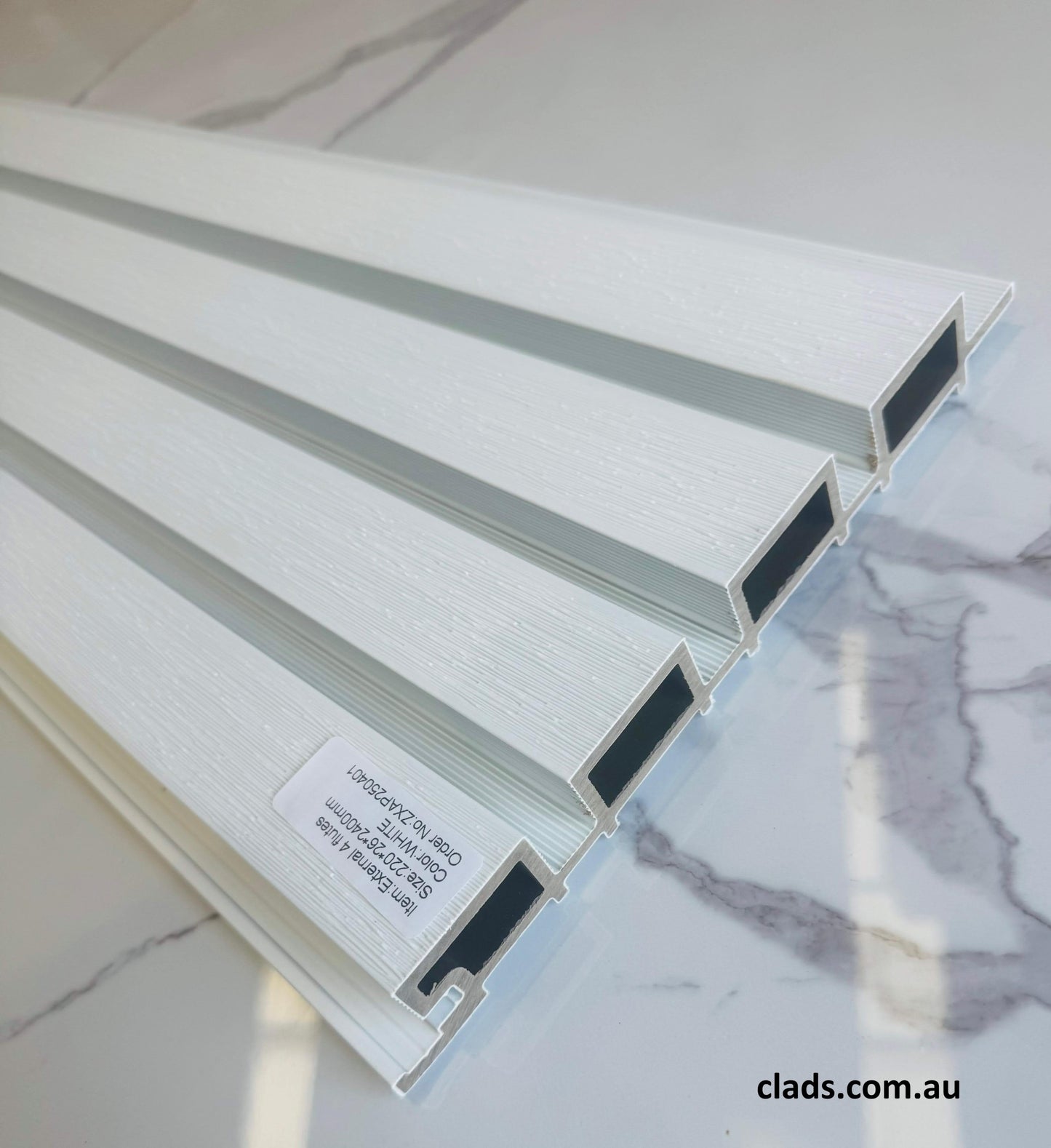 External Cladding White Color 4 Slat 2.4 Meter - Cladding Supplies Of Australia