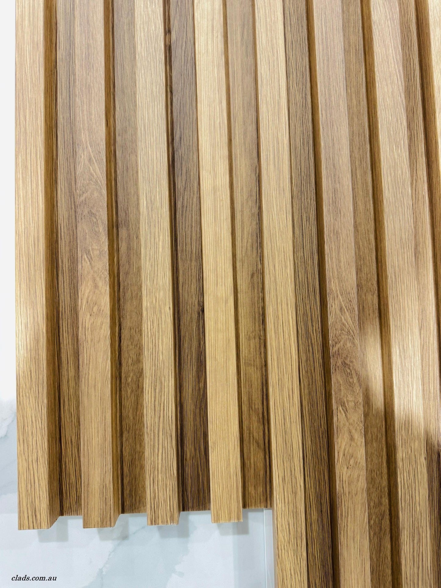 Internal Cladding In Dark Teak 4 Slat 2.7 M