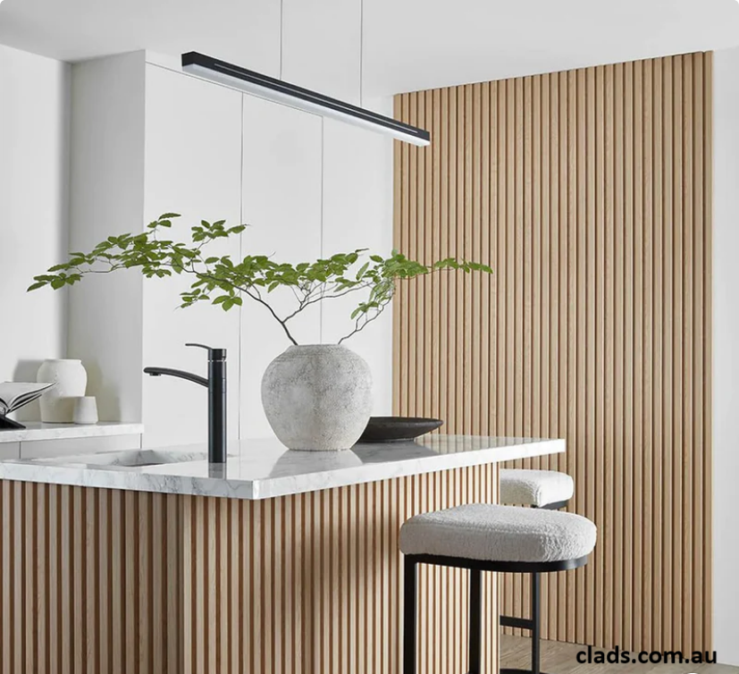Internal Cladding In Teak 4 Slat 5.8 M - Cladding Supplies Of Australia