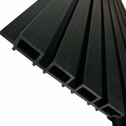 External Cladding In Black 4 Slat 2.9 M