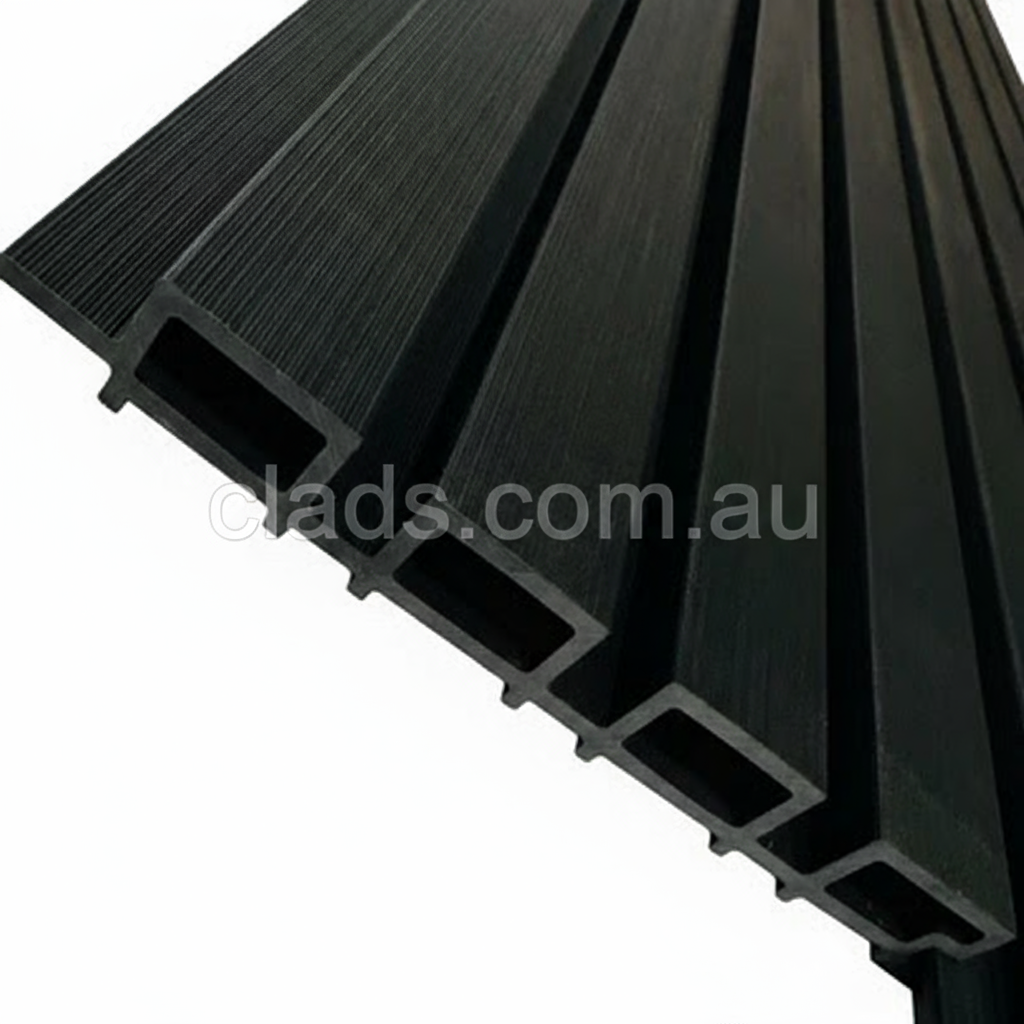 External Cladding In Black 4 Slat 2.9 M