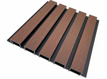 External Cladding In Half Mahogany 4 Slat 5.8 M