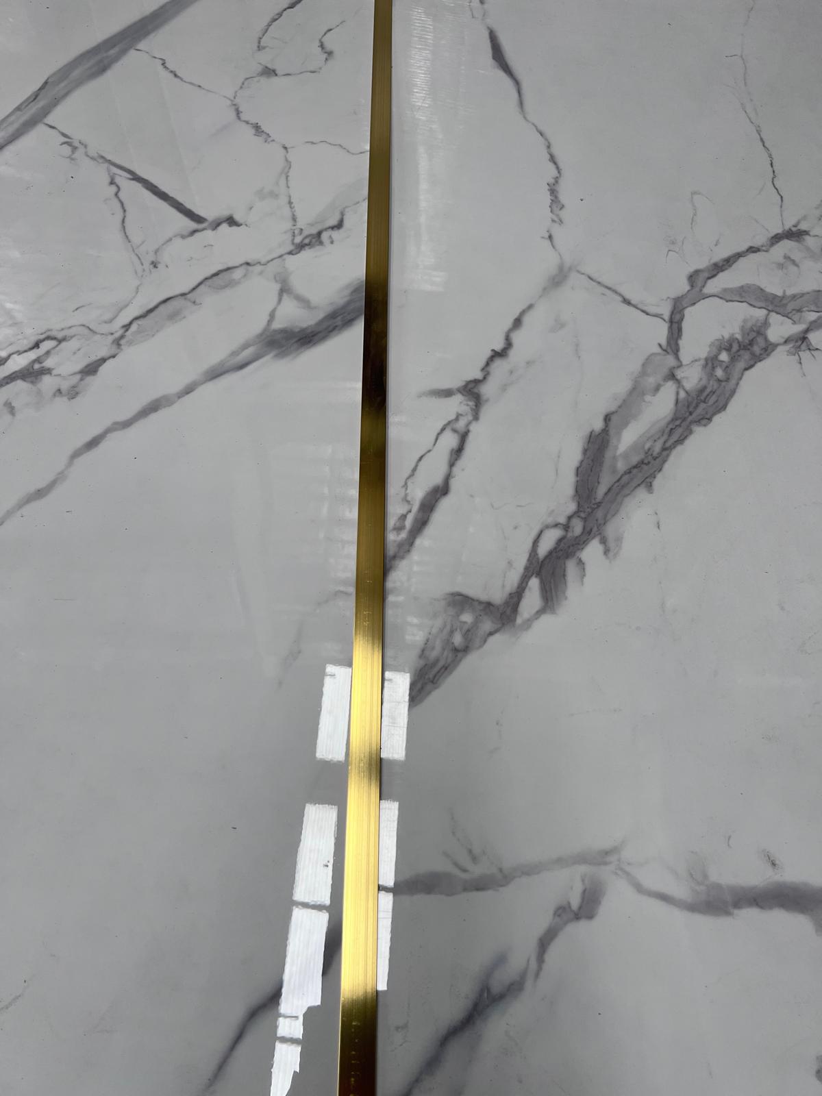 H JOINT TO JOIN BETWEEN TWO MARBLE SHEET IN GOLD 3 M