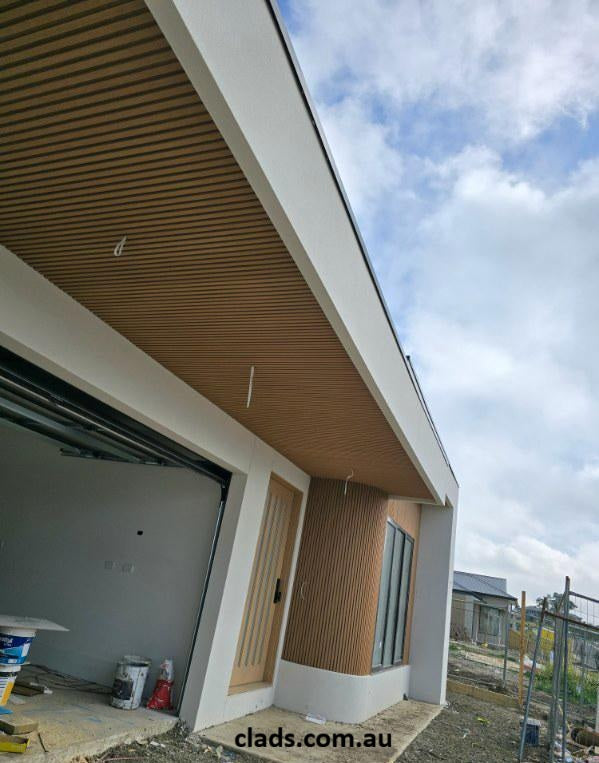External Cladding In Light Teak 4 Slat 3 M - Cladding Supplies Of Australia