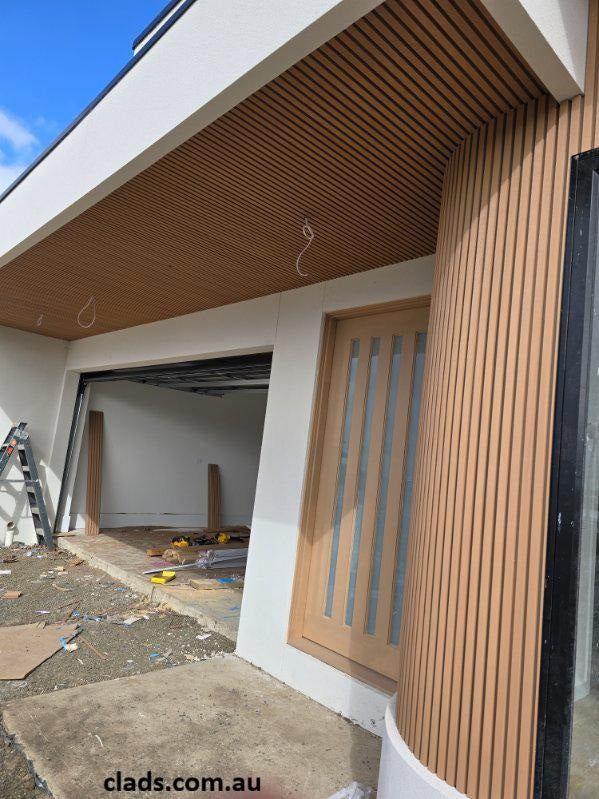 External Cladding In Light Teak 4 Slat 3 M - Cladding Supplies Of Australia
