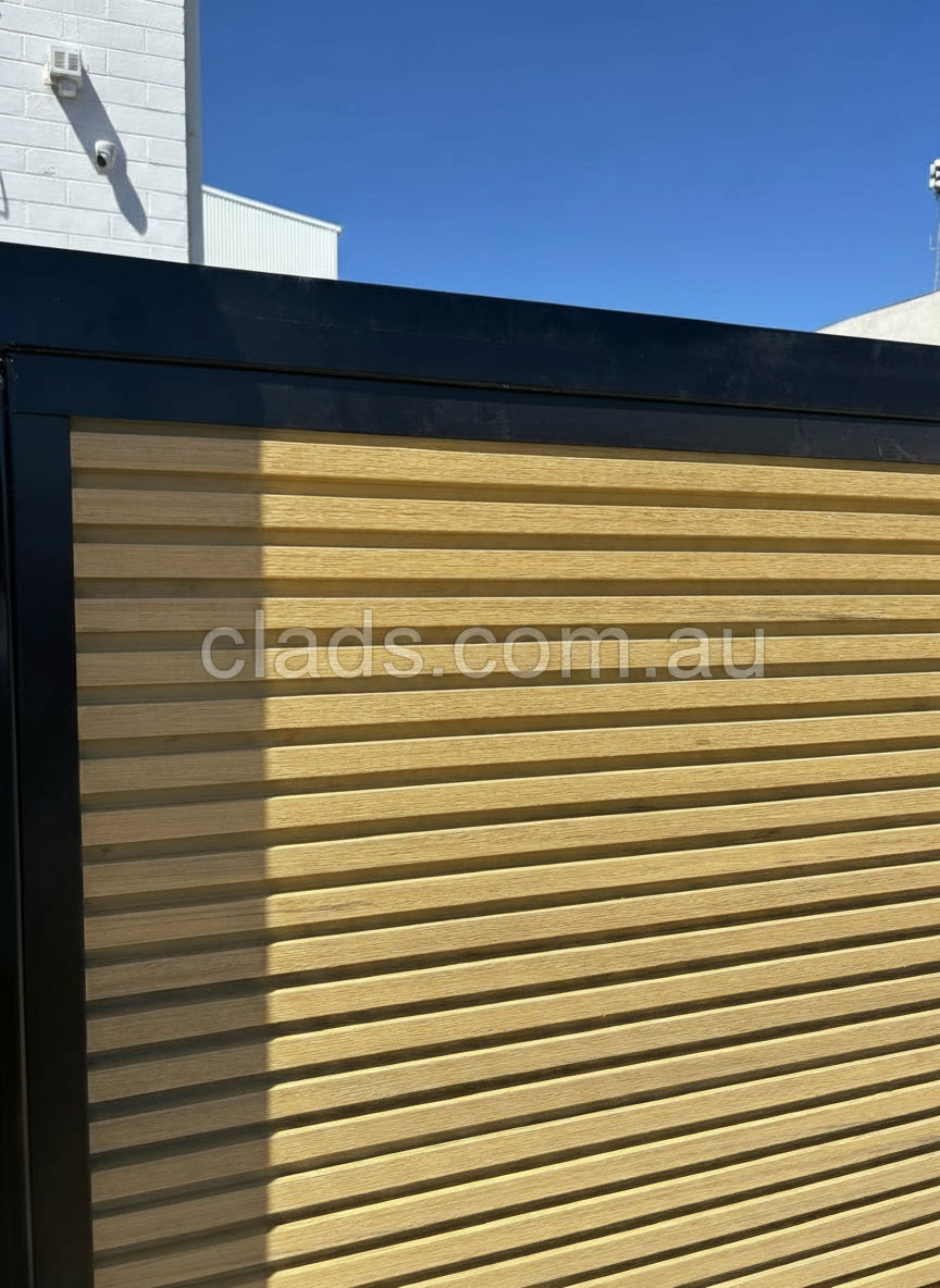 External  Cladding In Tasmanian Oak 5 Slat 2.7 M - Cladding Supplies Of Australia