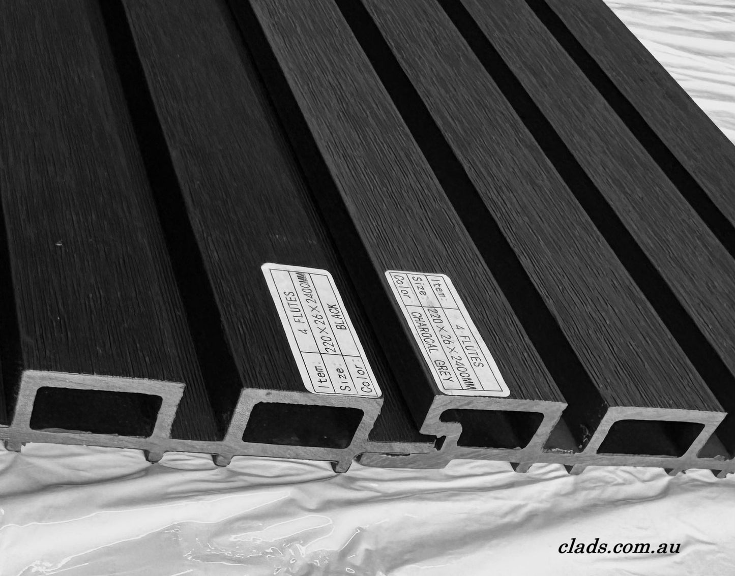 External Cladding In Charcoal Grey 4 Slat 3 M - Cladding Supplies Of Australia