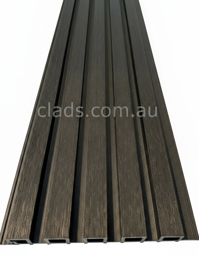 External Cladding In Black 5 Slat