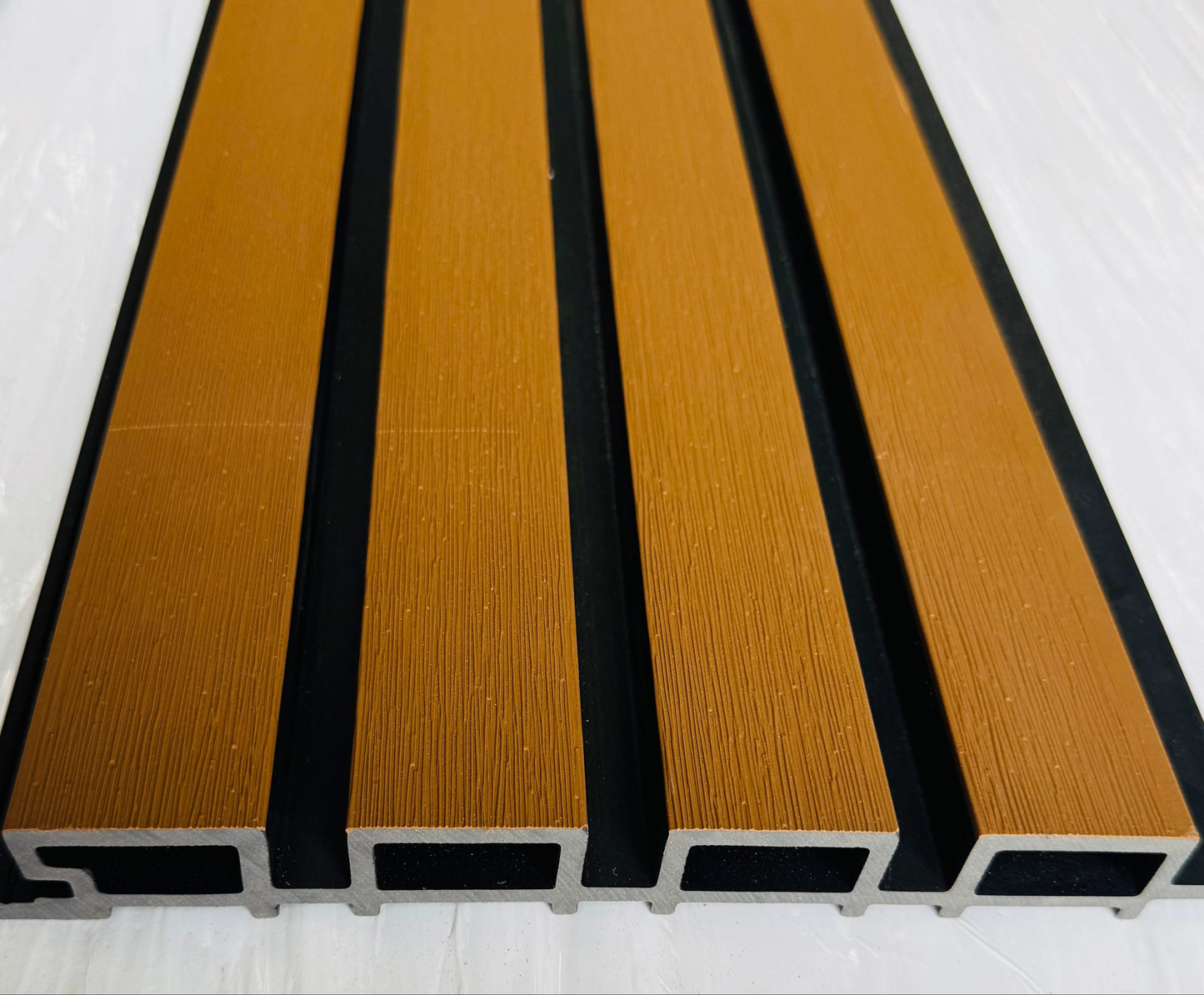 External Half Cladding In Brown 4 Slat 5.8 M - Cladding Supplies Of Australia