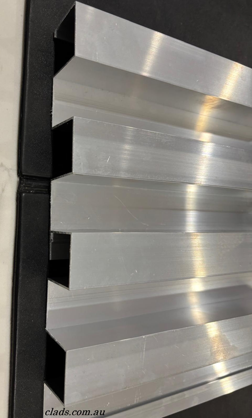 Aluminium Cladding In New Teak 3.2 M - Cladding Supplies Of Australia