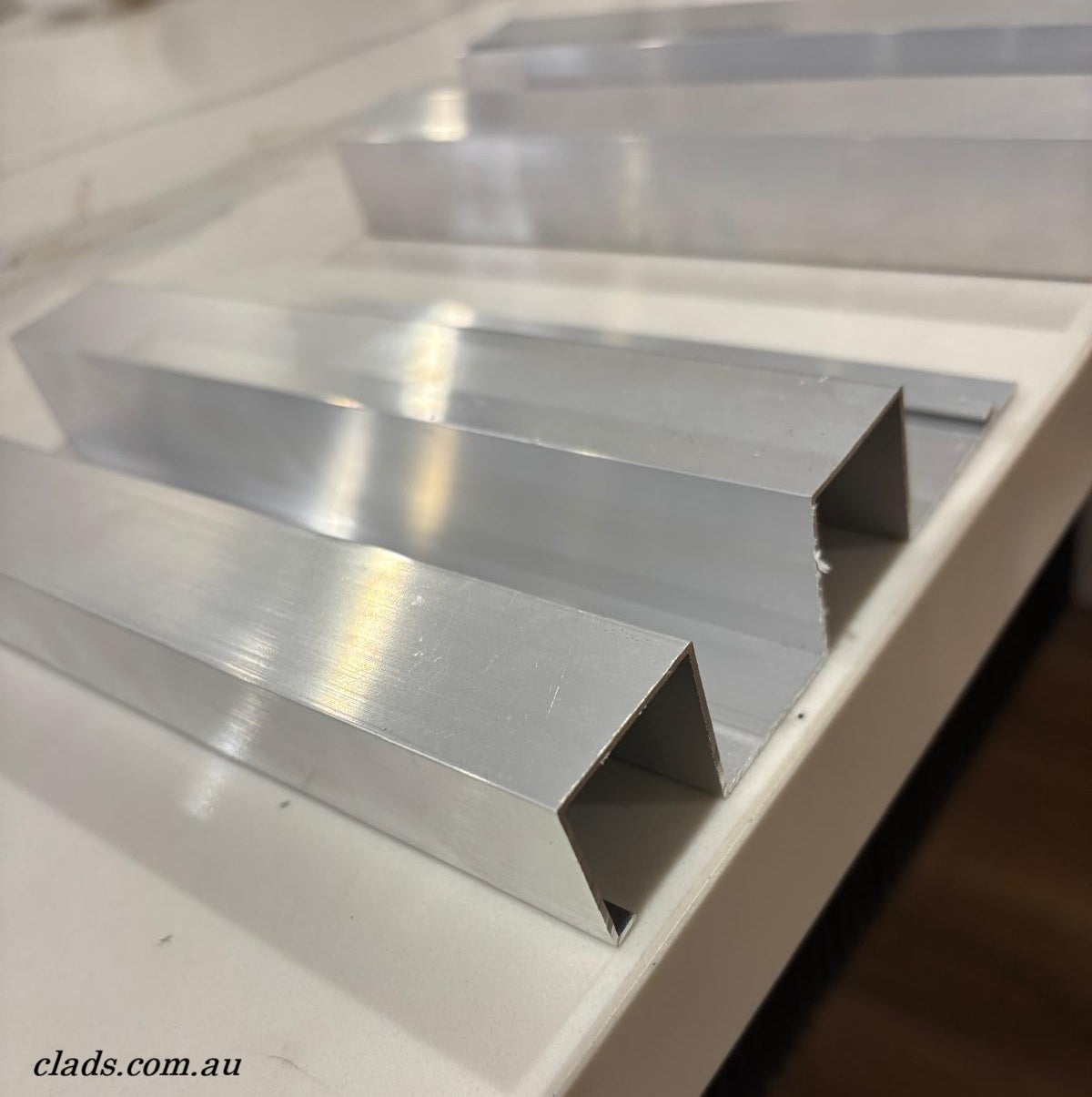 Aluminium Cladding In New Teak 3.2 M - Cladding Supplies Of Australia