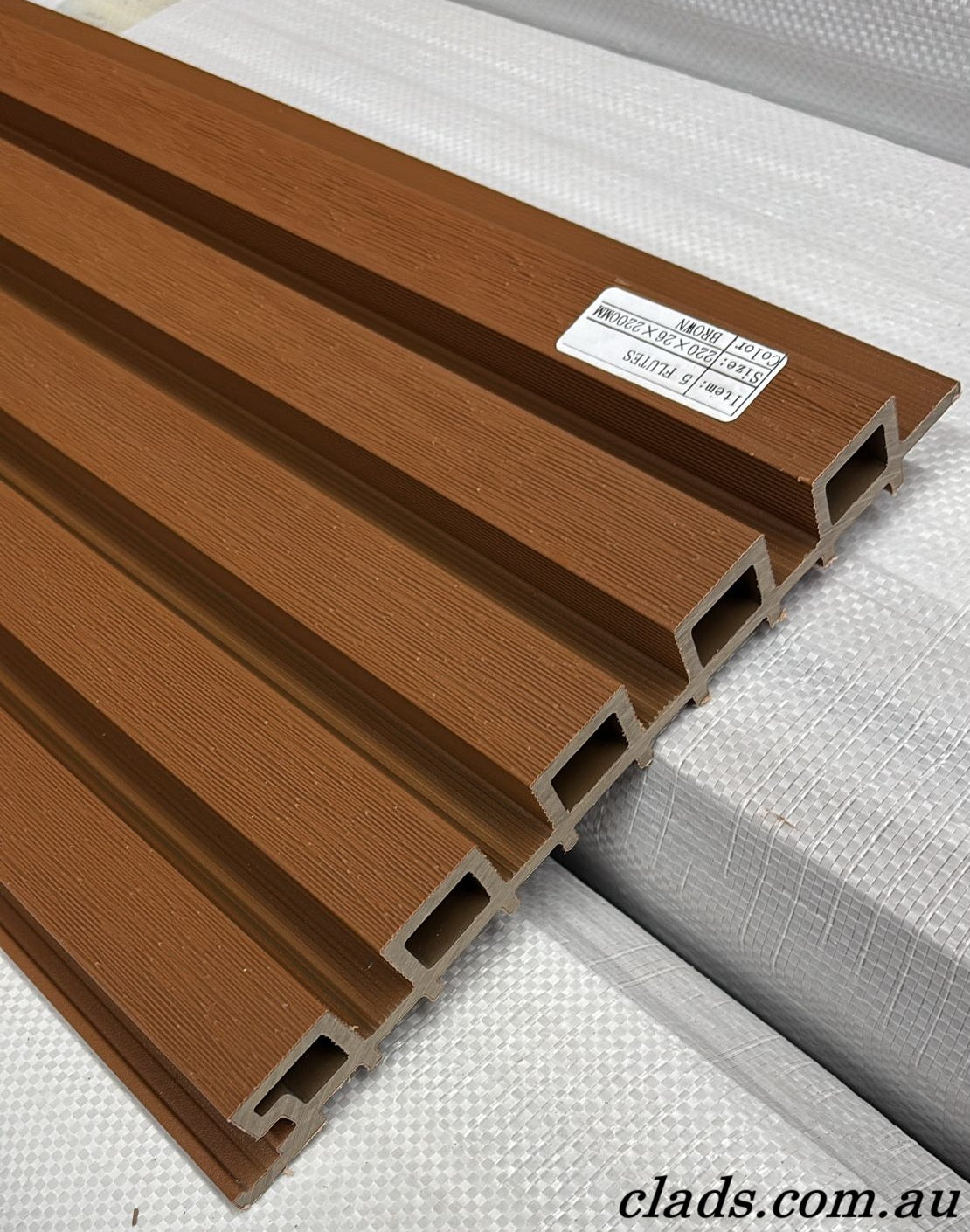 External Cladding In Brown 5 Slat 2.2 M