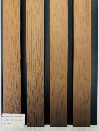 External Ipe tree pattern half cladding with four slats, 5.8 meters long, installed on a building exterior, showcasing natural wood finish.