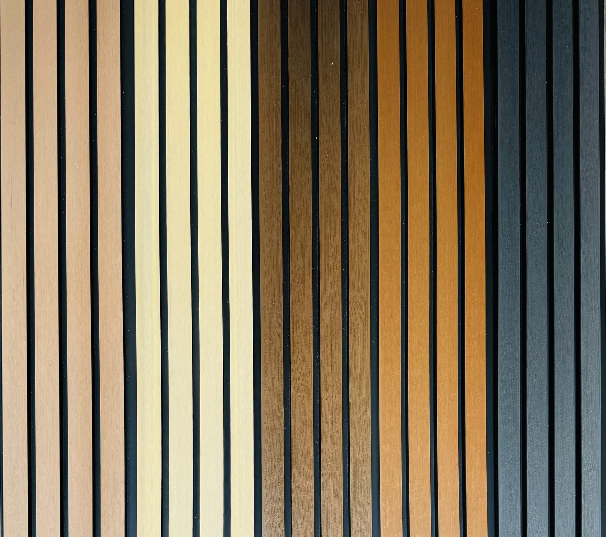 External Half Cladding In Walnut Tree Pattern 4 Slat - Cladding Supplies Of Australia