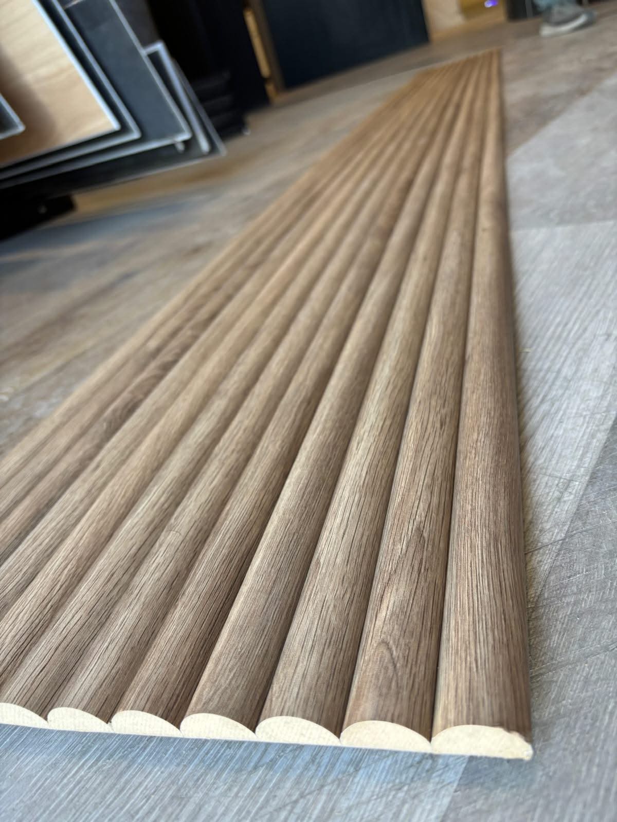 Flexible Mdf Half Round In Dark Teak 2.7 M - Cladding Supplies Of Australia