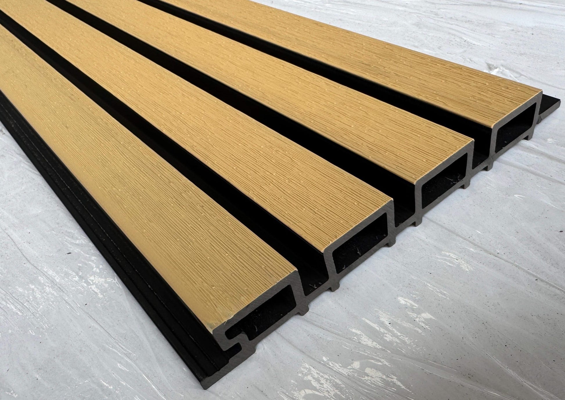 External Half Cladding In 6601 4 Slat 5.8 M - Cladding Supplies Of Australia