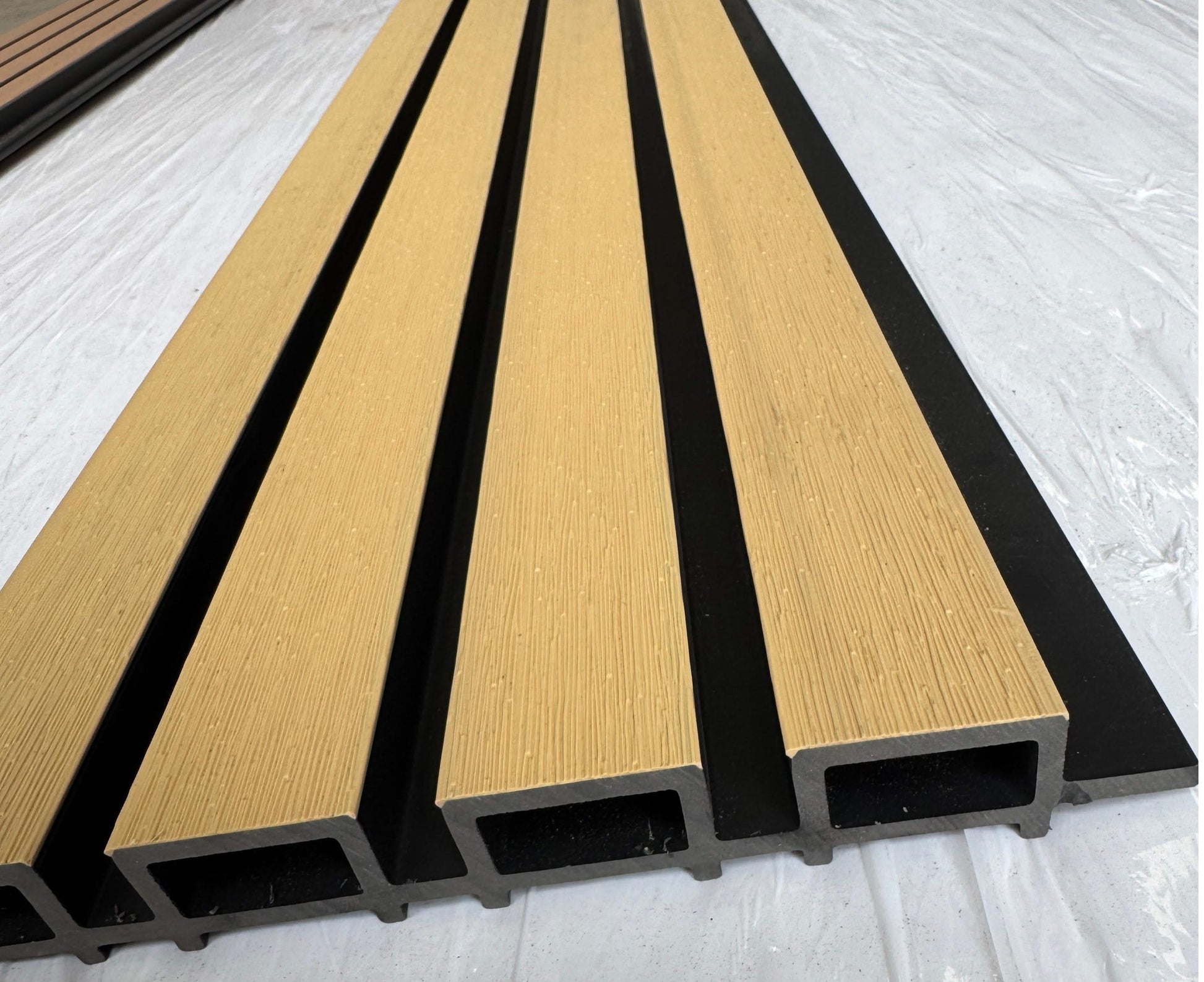 External Half Cladding In 6601 4 Slat 5.8 M - Cladding Supplies Of Australia