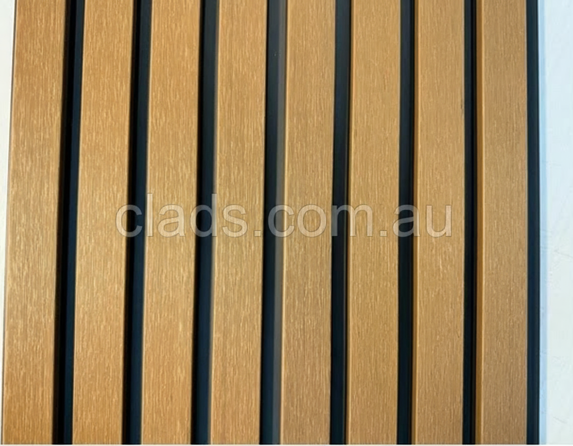 Cladding Color Brown External Cladding Half Brown 4 Slat 3 M - Weather Resistant