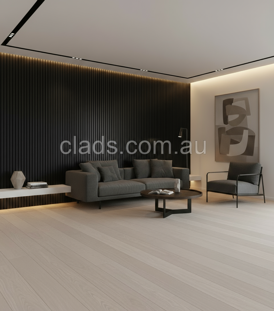 Internal Cladding In Black 4 Slat 5.8 M