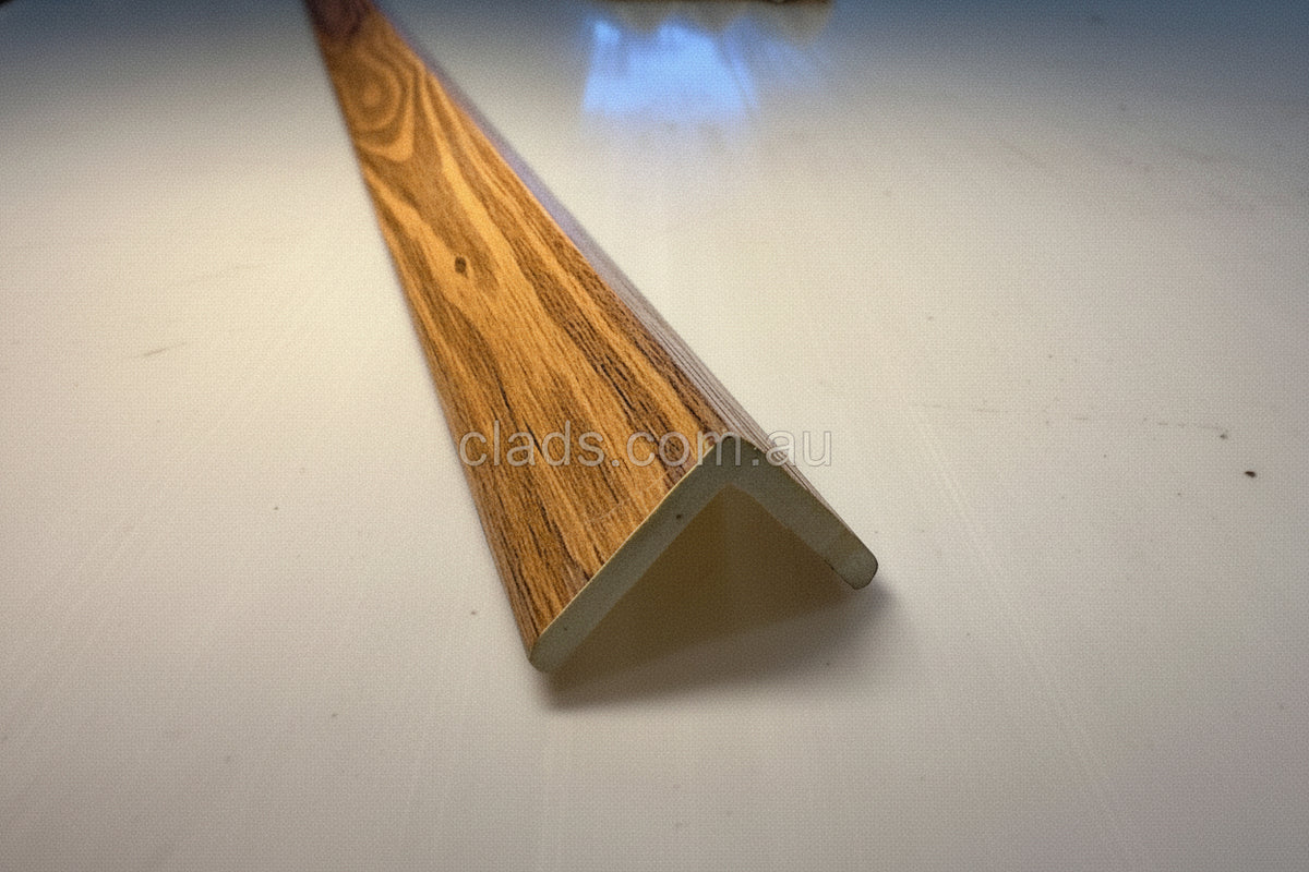 Capping Interior Find L-Corner Internal for A Seamless, Polished Corner Look